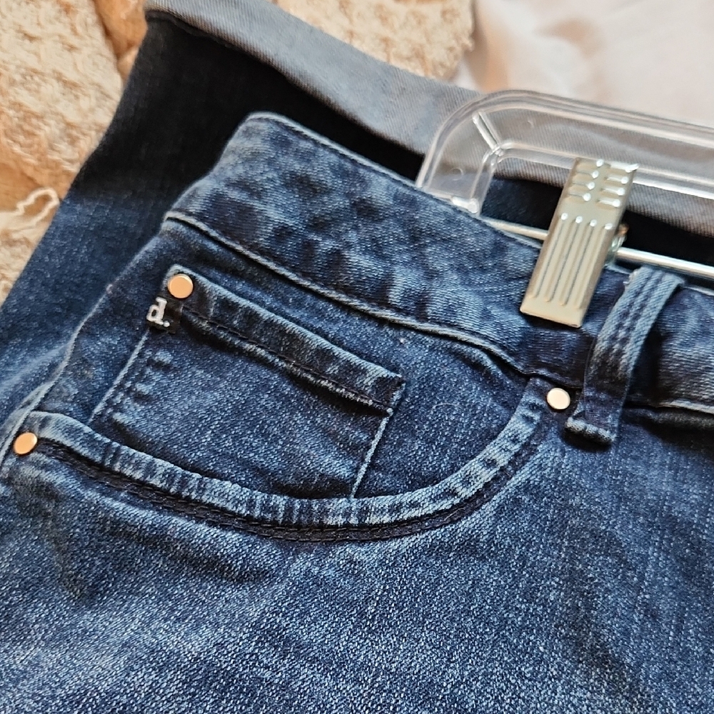 d. jeans Blue Cropped Jeans - Picture 4 of 6